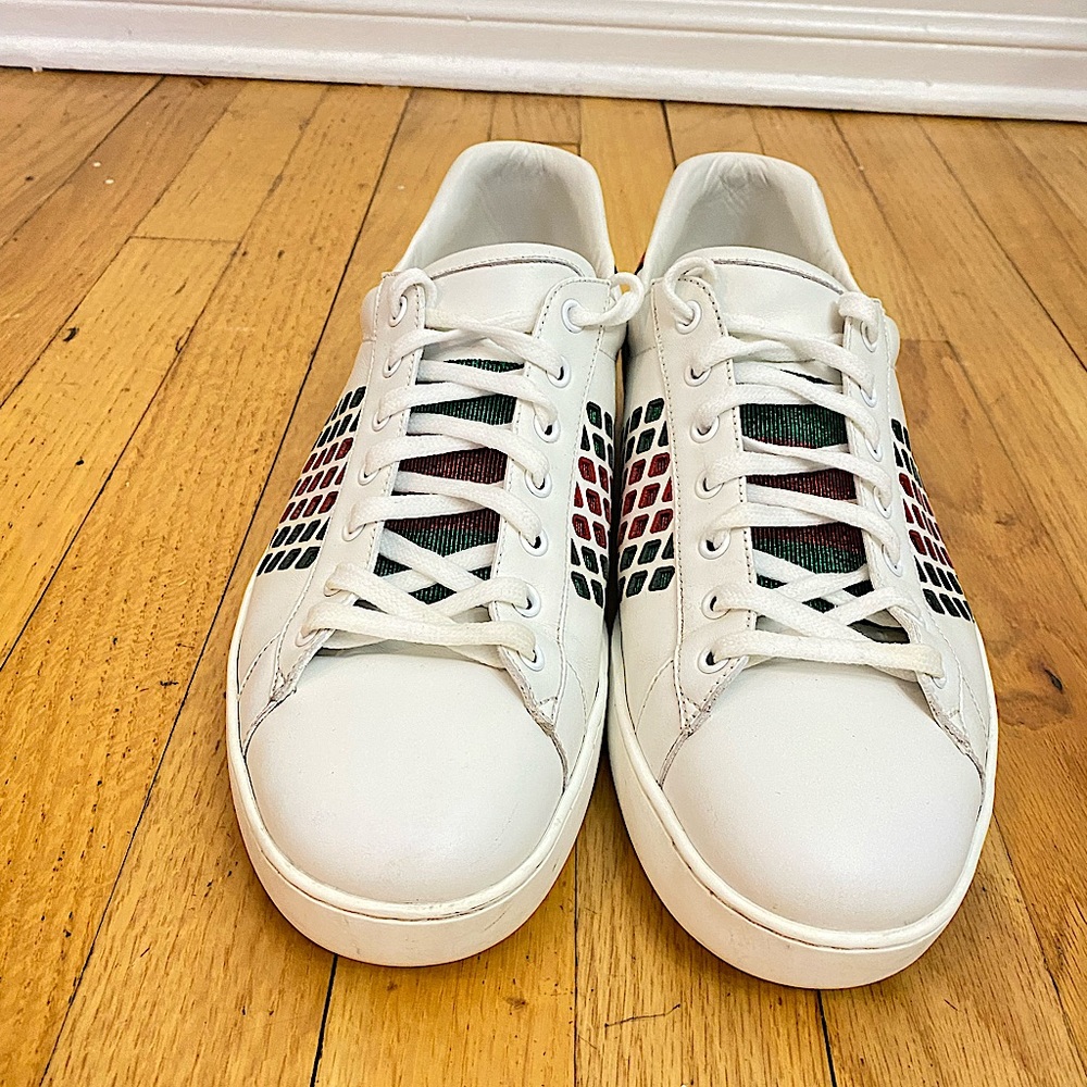 Authentic men Gucci sneakers